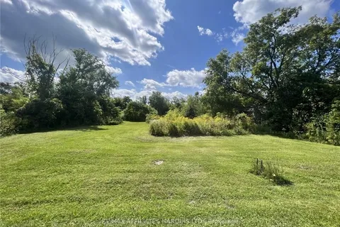 4604 BARCIER Lane, South Stormont, ON K0C 2A0