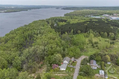 103 PIGEON Street, Clarence-Rockland, ON K4K 1J8