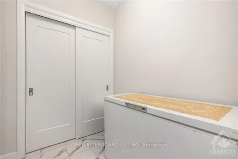 337 BARRETT FARM Dr, Blossom Park - Airport and Area, ON K1T 3V9