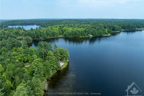 404 HORNE LAKE Rd, Lanark Highlands, ON K0G 1K0