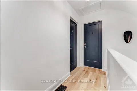 237 NEPEAN Street, ON K2P 0B7