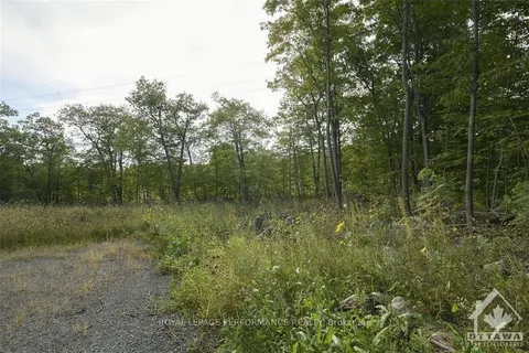 1310 CUMBERLAND RIDGE Drive, ON K4C 1E1