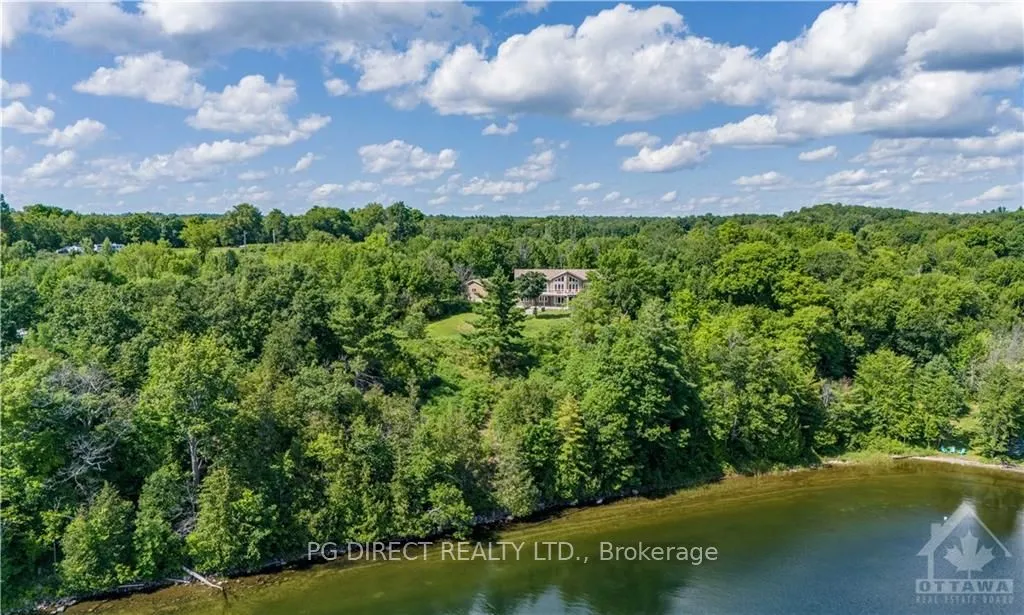 38 OAK BLUFFS Rd, South Frontenac, ON K0H 2B0
