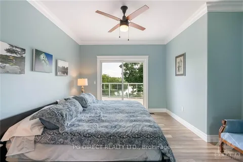 38 OAK BLUFFS Rd, South Frontenac, ON K0H 2B0