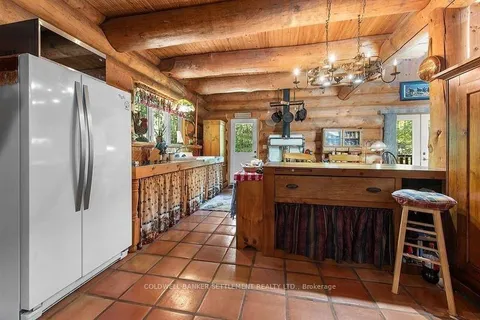 295 STANLEY Rd, Tay Valley, ON K7H 3C5