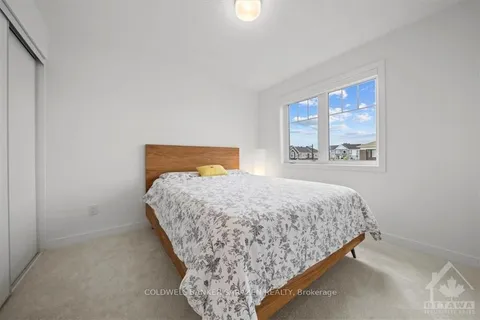 52 KINDRED Row, Stittsville - Munster - Richmond, ON K2S 3A1