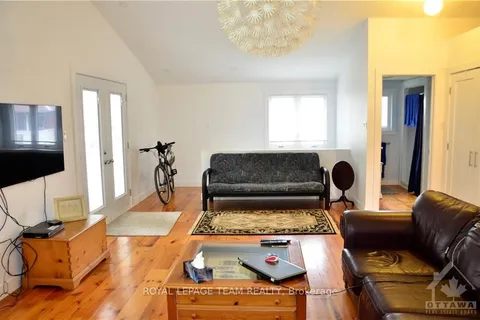 744 COUNTY 2 Rd, Edwardsburgh/Cardinal, ON K0E 1E0