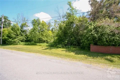 Lt 13 SILVER FOX Crescent, North Dundas, ON K0C 2K0