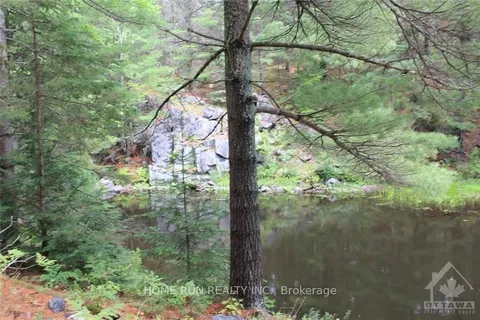 1068A JACQUES BAY Road, ON K0H 1K0