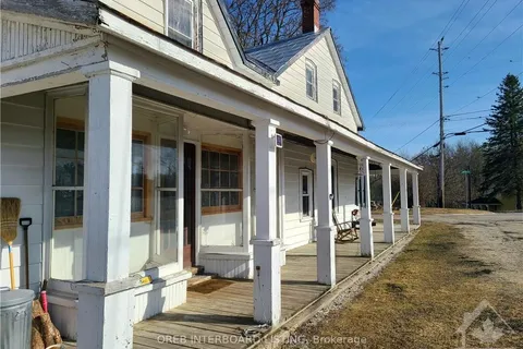 1434 FALLBROOK Rd, Tay Valley, ON K0G 1A0