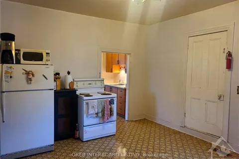 1434 FALLBROOK Rd, Tay Valley, ON K0G 1A0