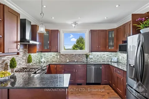 7344 BLUE WATER Cres, Greely - Metcalfe - Osgoode - Vernon and Area, ON K4P 0C5