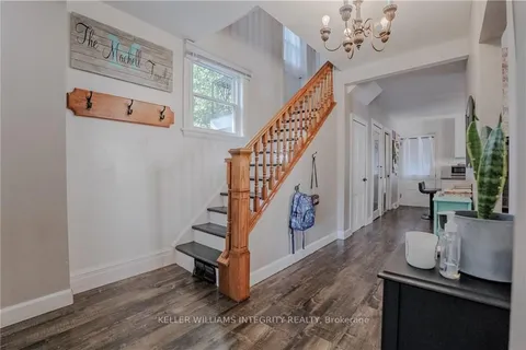 22 BISHOP St, North Glengarry, ON K0C 1A0