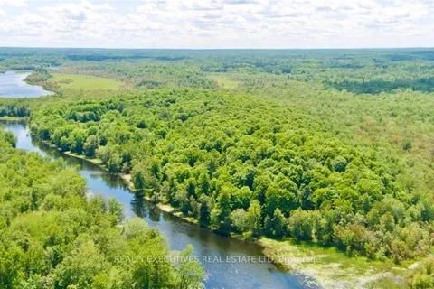 PT LT 1 CONCESSION 11 Rd, Drummond/North Elmsley, ON K0G 1K0