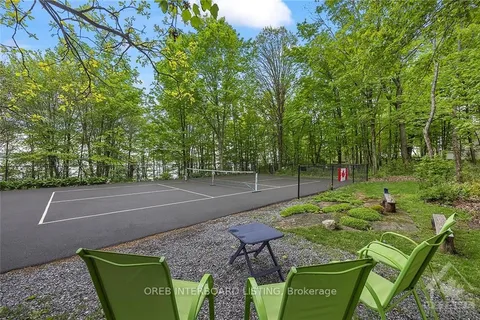 2771 BEAR CREEK Rd, South Frontenac, ON K0A 1X0