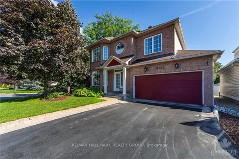 2220 DES GRANDS CHAMPS Way, Orleans - Convent Glen and Area, ON K1W 1K2