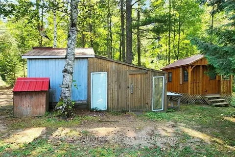 111 SUNCREST Lane, Madawaska Valley, ON K0J 1B0