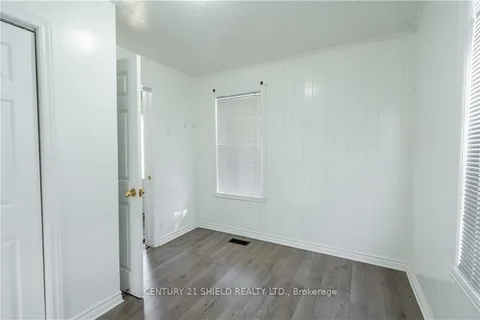 215 LOUISA St, Cornwall, ON K6H 4P9