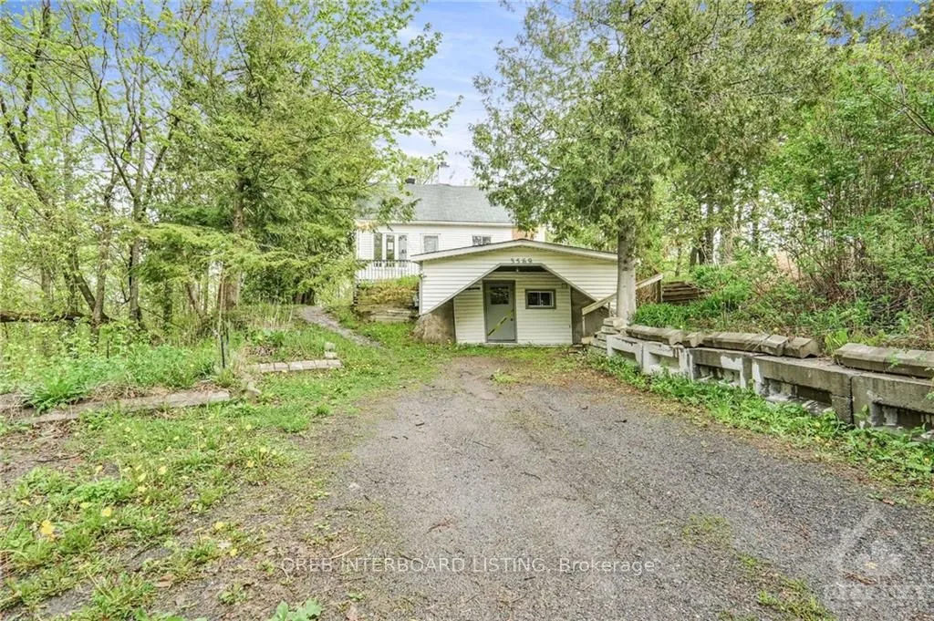 3569 OLD MONTREAL Rd, Orleans - Cumberland and Area, ON K4C 1C8