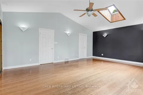 22139 BEAUCHAMPS Dr, South Glengarry, ON K0C 1Z0