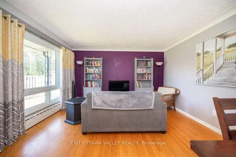 33486 HIGHWAY 17, Deep River, ON K0J 1P0