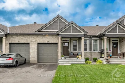 42 RIDDELL St, Carleton Place, ON K7C 3P2