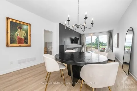 42 RIDDELL St, Carleton Place, ON K7C 3P2