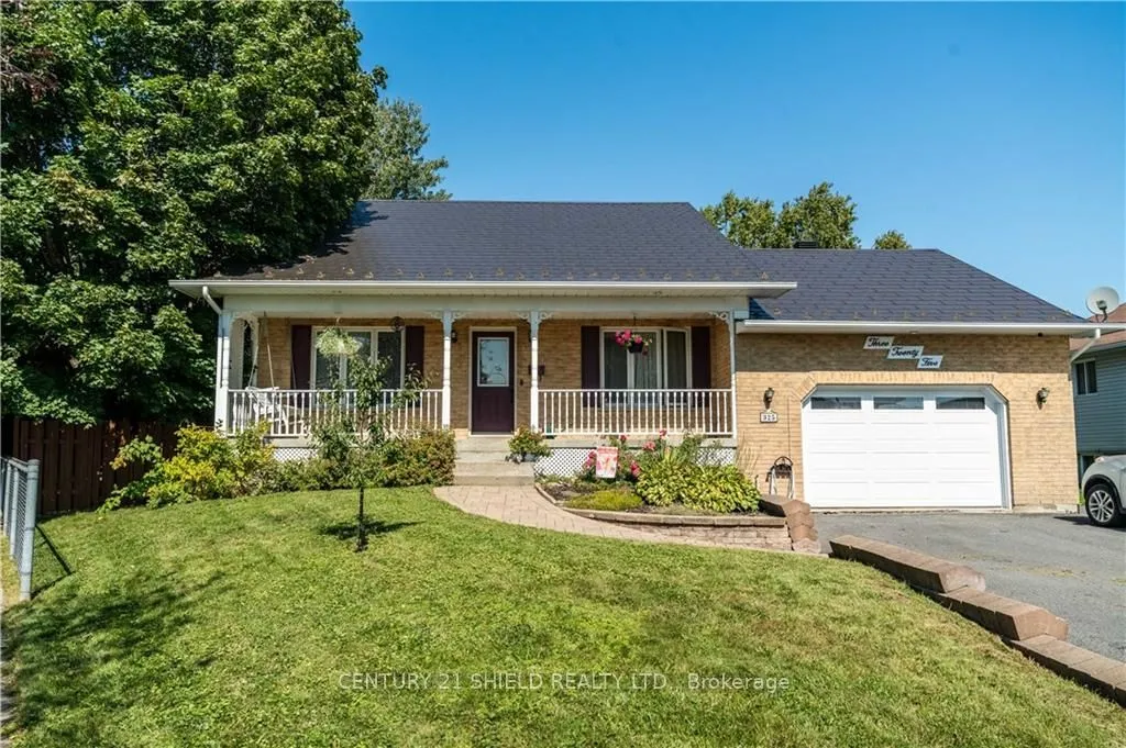 325 IVAN Cres, Cornwall, ON K6H 7C6