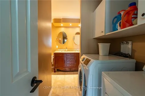 325 IVAN Cres, Cornwall, ON K6H 7C6