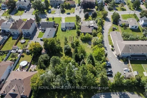 1539 GOTH Ave, Blossom Park - Airport and Area, ON K1T 1E3