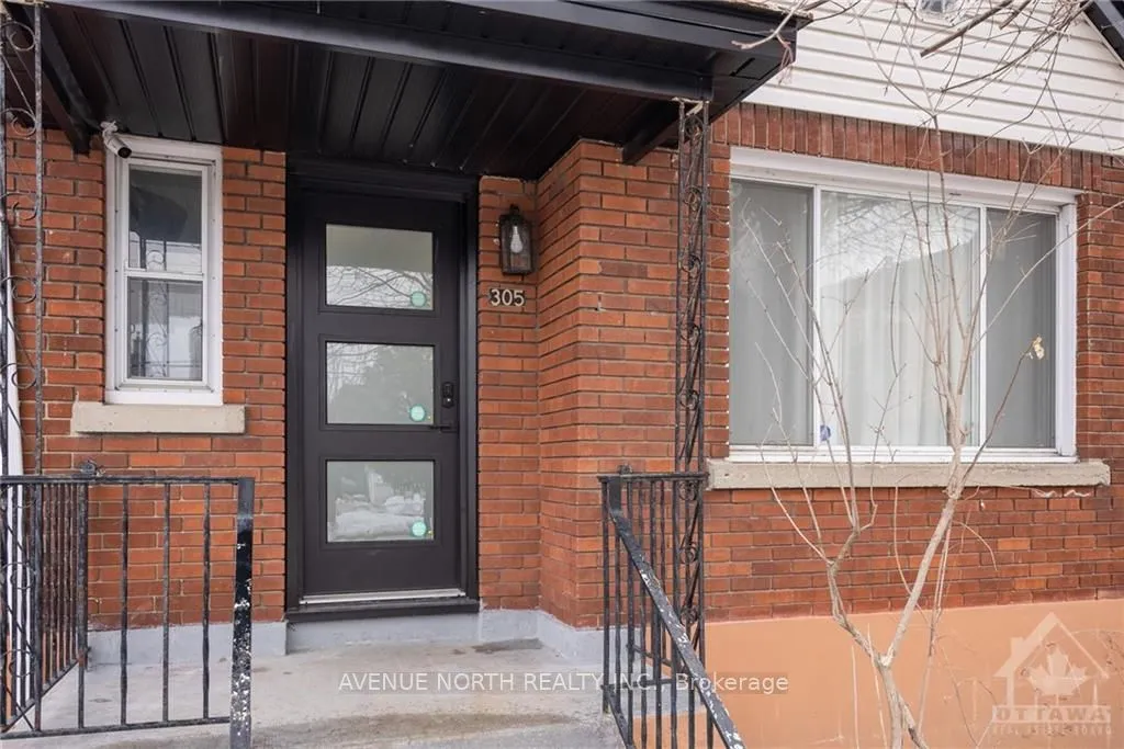 305 OLMSTEAD St, Vanier and Kingsview Park, ON K1L 7K2