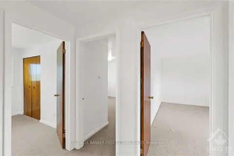 814 BASELINE Rd, Cityview - Parkwoods Hills - Rideau Shore, ON K2C 0A3