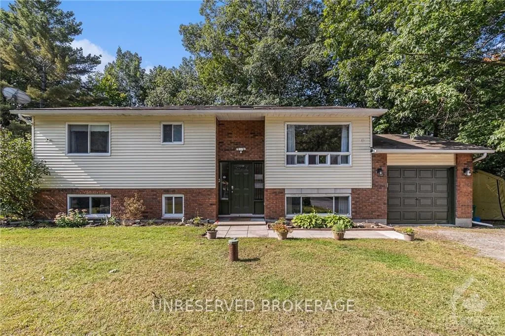 147 ARCHIE St, Constance Bay - Dunrobin - Kilmaurs - Woodlawn, ON K0A 3M0