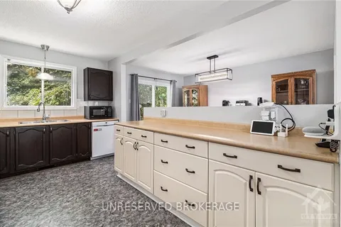 147 ARCHIE St, Constance Bay - Dunrobin - Kilmaurs - Woodlawn, ON K0A 3M0