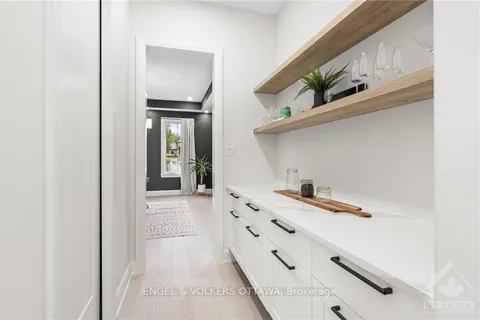 5817 RED CASTLE Rdge, Manotick - Kars - Rideau Twp and Area, ON K4M 0A4