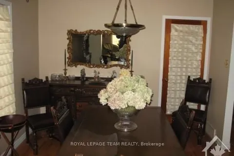 3466 WYMAN Cres, Hunt Club - Windsor Park Village and Area, ON K1V 0P3