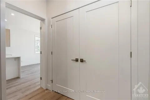 288 DUNCAIRN Ave, Westboro - Hampton Park, ON K1Z 7G9