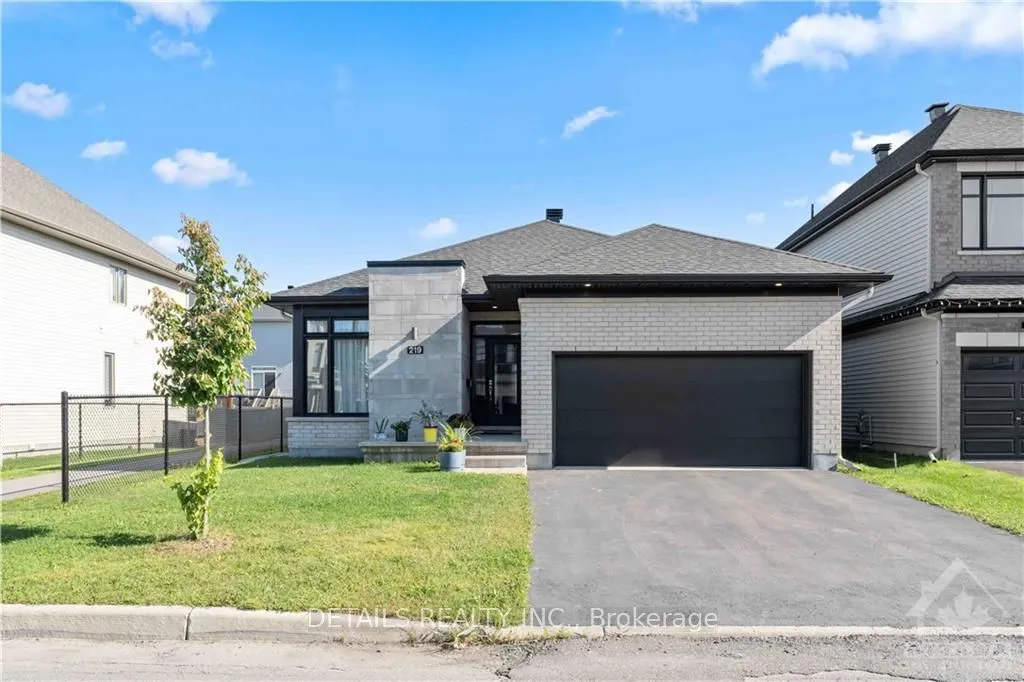 219 PINGWI Pl, Blossom Park - Airport and Area, ON K1X 0G1