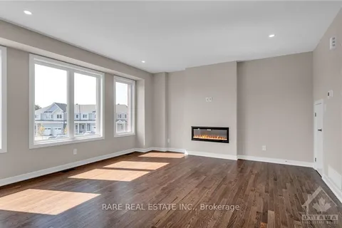 79 PIZZICATO St, Orleans - Convent Glen and Area, ON K1W 0S3