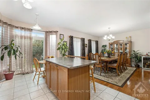 235 STATION Blvd, Alta Vista and Area, ON K1G 6L8