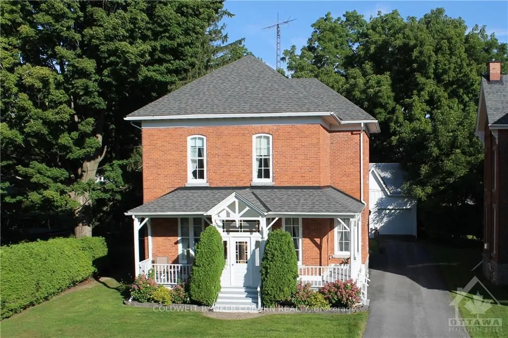 14 FIRST St, South Dundas, ON K0C 1X0