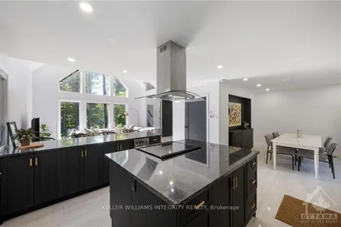 314 MABERLY STATION Rd, Tay Valley, ON K0H 2B0