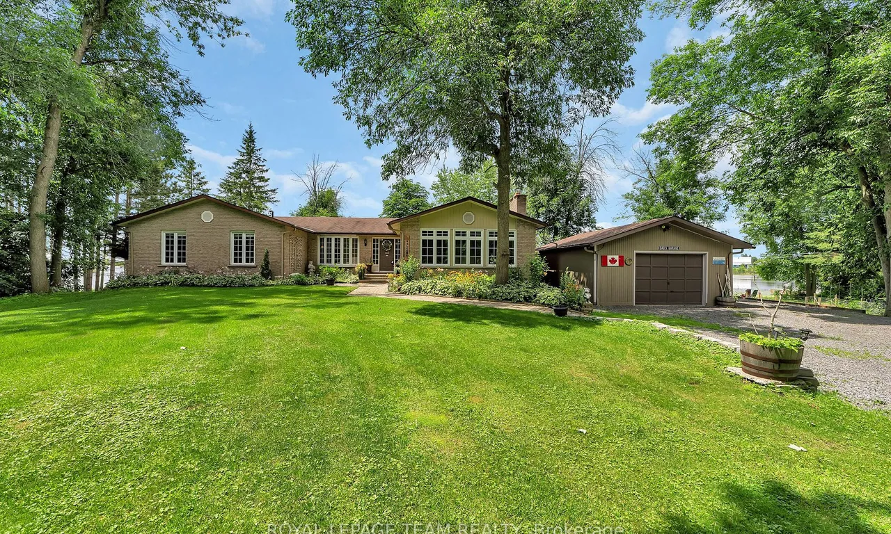 6 RIDEAU Lane, North Grenville, ON K0G 1J0