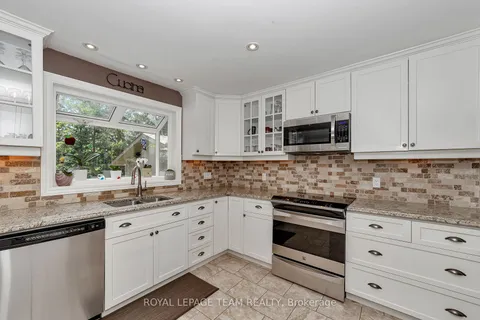 6 RIDEAU Lane, North Grenville, ON K0G 1J0