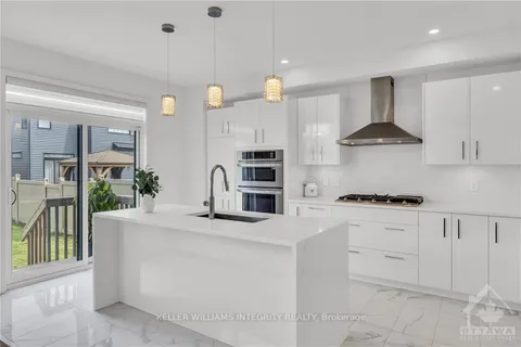 72 BIG DIPPER St, Blossom Park - Airport and Area, ON K4M 0L8