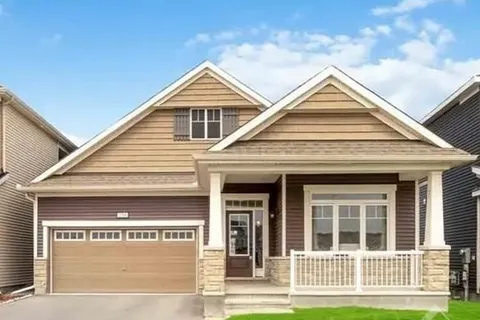 288 PONDEROSA St, Kanata, ON K2V 0N4