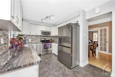 284 ELDERBERRY Terr, Orleans - Cumberland and Area, ON K1E 1Z1