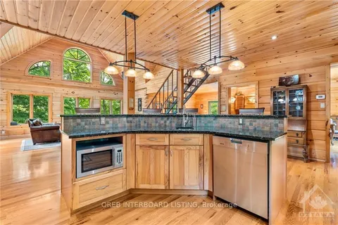 142 PADDY&apos;S Lane, Rideau Lakes, ON K0G 1X0