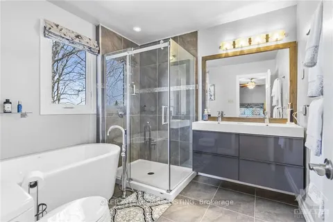 1200 ALLEN POINT Rd, Kingston, ON K0H 1S0