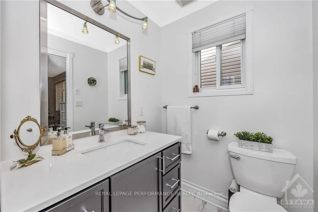 1694 TOULOUSE Crescent, Orleans - Convent Glen and Area, ON K1C 6K3